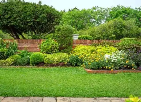 landscaping services Corydon